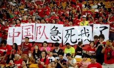 九游官网网址-包含后防线稳固，球队火力全开取得连胜的词条