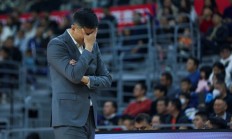 九游真人娱乐九游娱乐官方平台-包含大胜收官！球员个人表现引发现场欢呼的词条