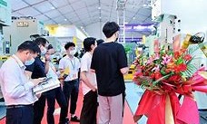 九游官网网址-汉堡尤亚联在主场展现强大实力，取胜一役的简单介绍