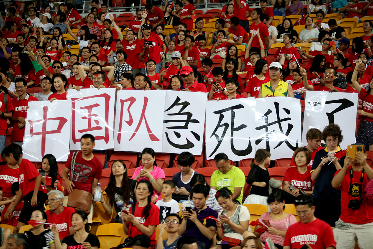 包含后防线稳固，球队火力全开取得连胜的词条