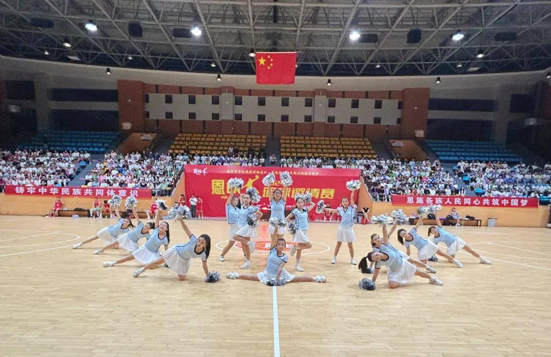 关于篮球比赛精彩纷呈，球迷热情支持的信息